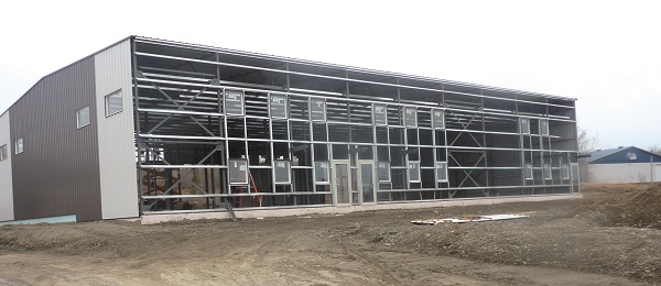 Un deuxième motel industriel en construction à Disraeli
