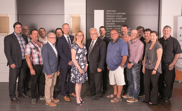 Desjardins encourage la marche longue durée dans la région de Thetford
