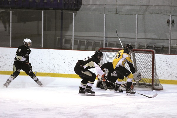 Hockey scolaire: Deux victoires pour les Gaulois