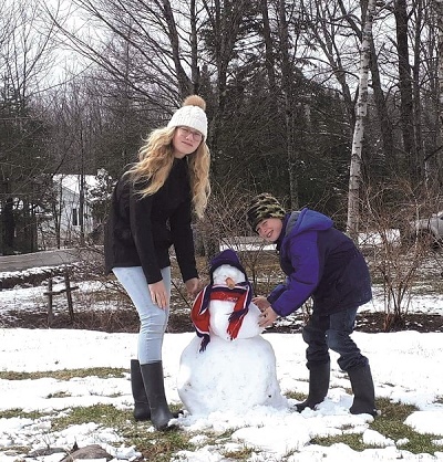 Un bonhomme de neige en avril ?!